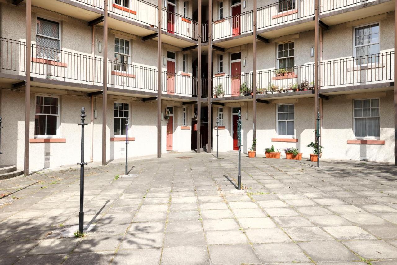 Stunning 2 Bed Apt Nr The Royal Mile & The Castle Edinburgh Luaran gambar